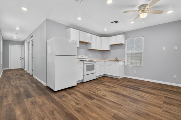 639 6TH ST, WEST PALM BEACH, FL 33401 - Image 95937a84db68daf08061a4e1f91d9748/3539865865