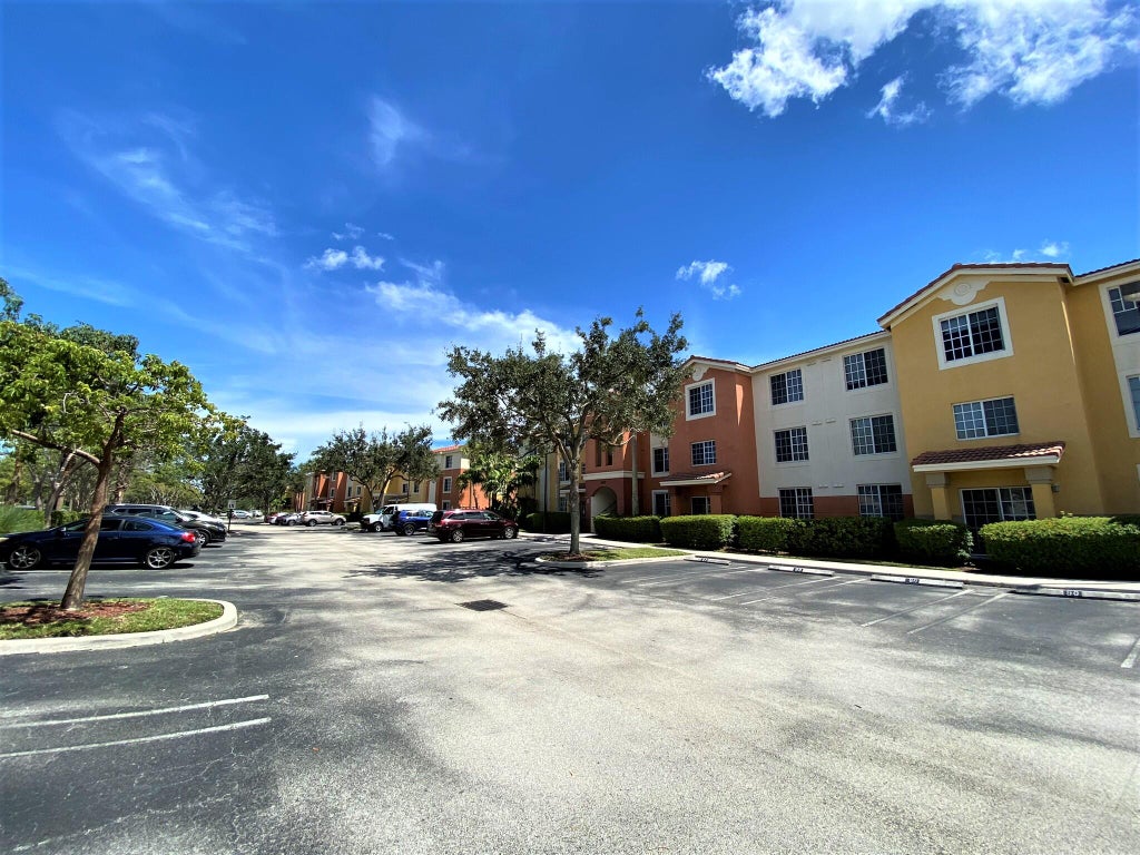 Photo of 6768 Heritage Grande #106, Boynton Beach, FL 33437 (MLS # R11146052)