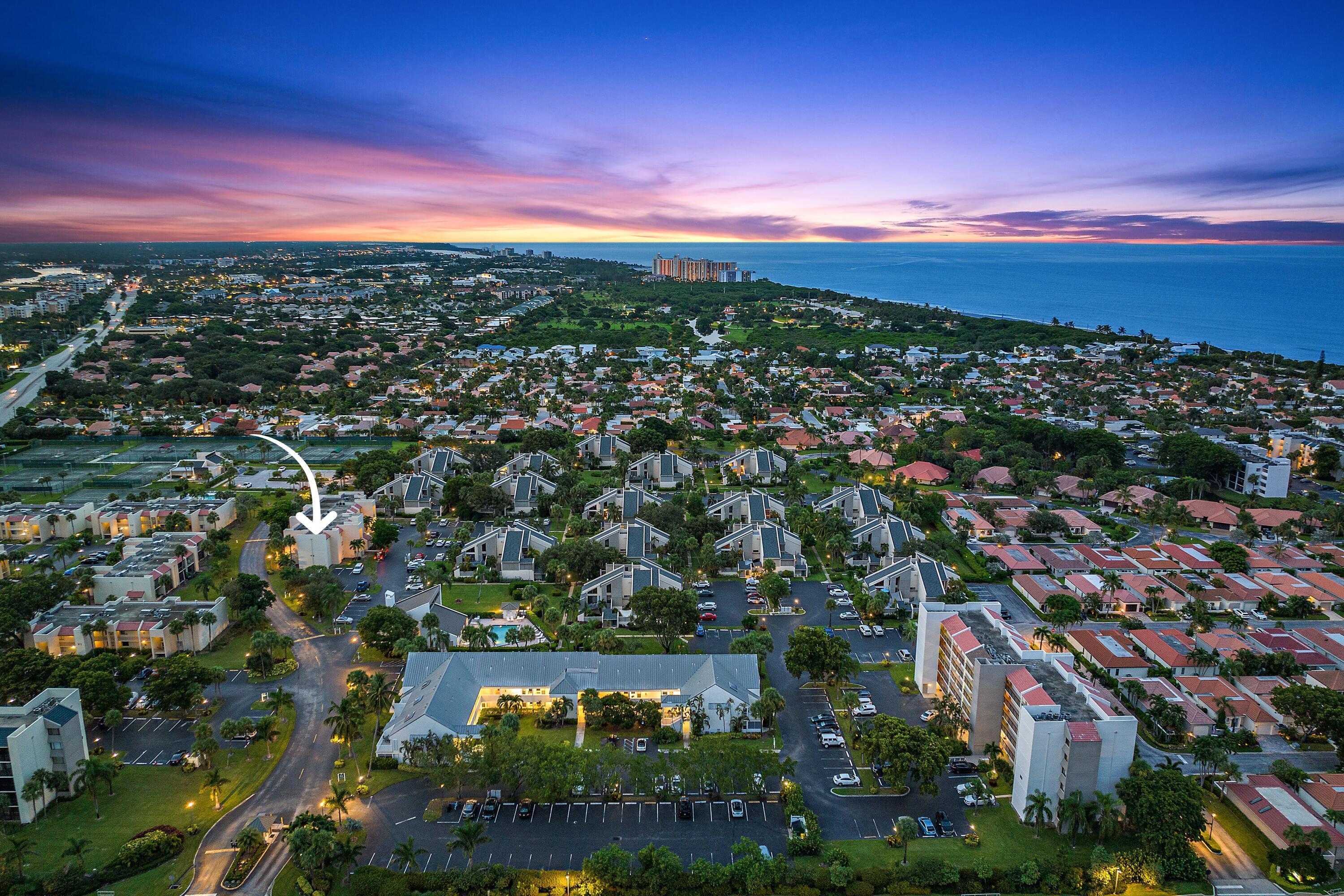 JUPITER OCEAN AND RACQUET CLUB TENNIS VILLA 1,2,3, - Residential