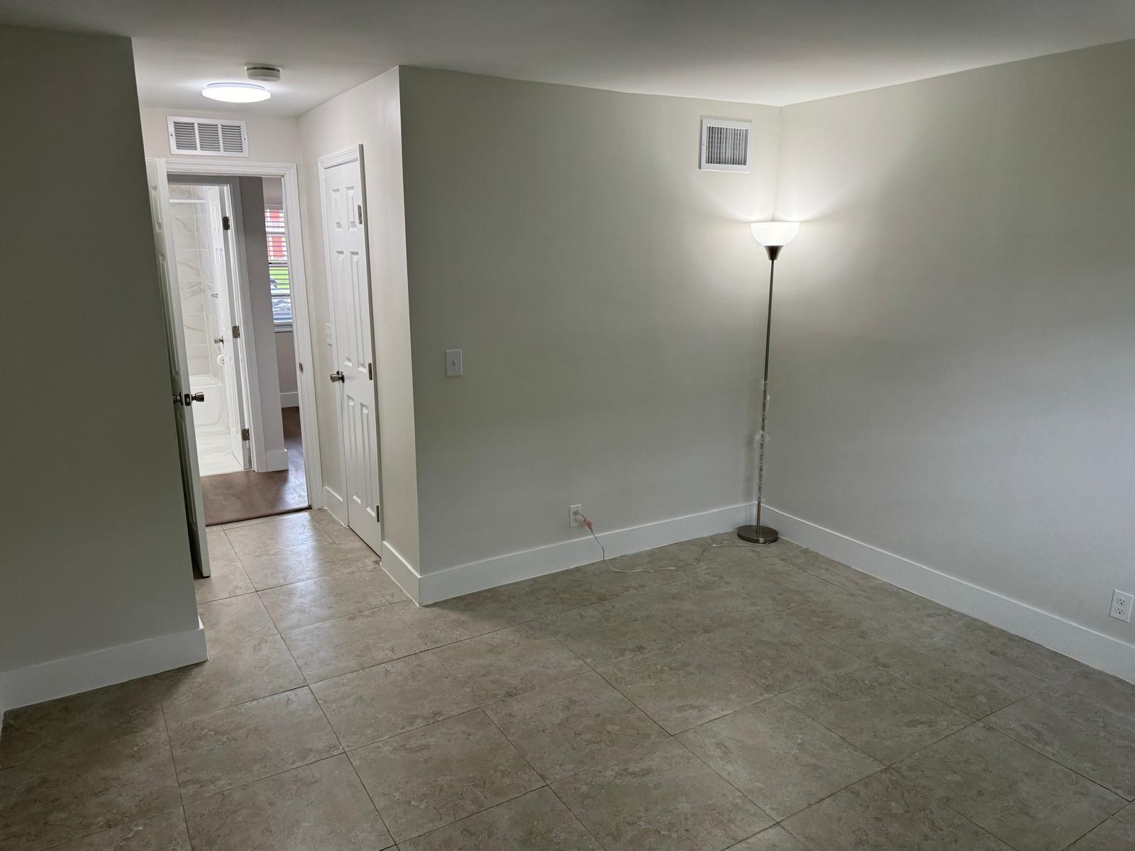 Lake Park Gardens #6 Inc - Residential Lease