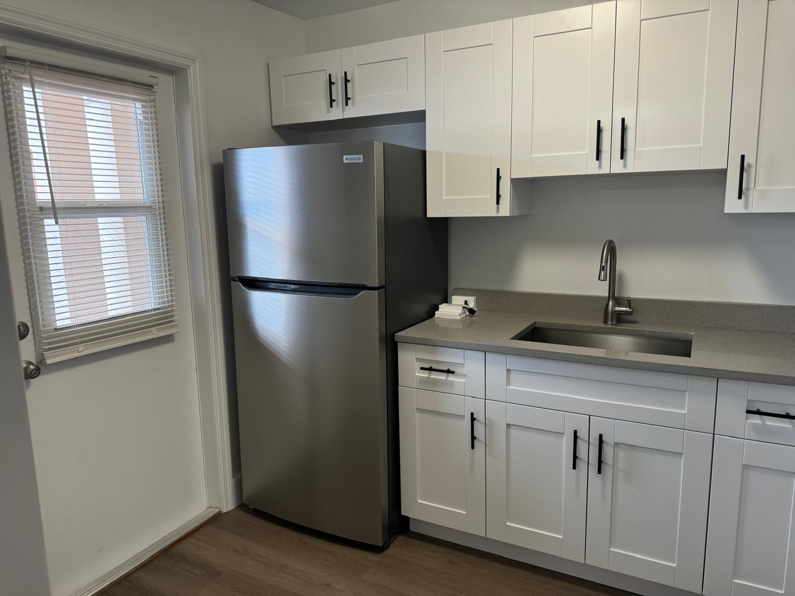 Lake Park Gardens #6 Inc - Residential Lease