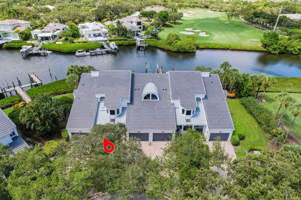 Photo of 390 Spyglass Way, Jupiter, FL 33477 (MLS # R10919544)