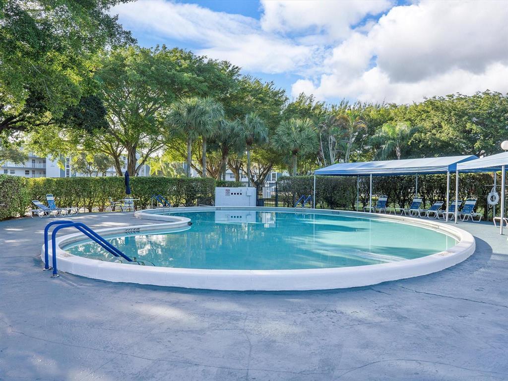 PALM SPRINGS #2 CONDO - Residential