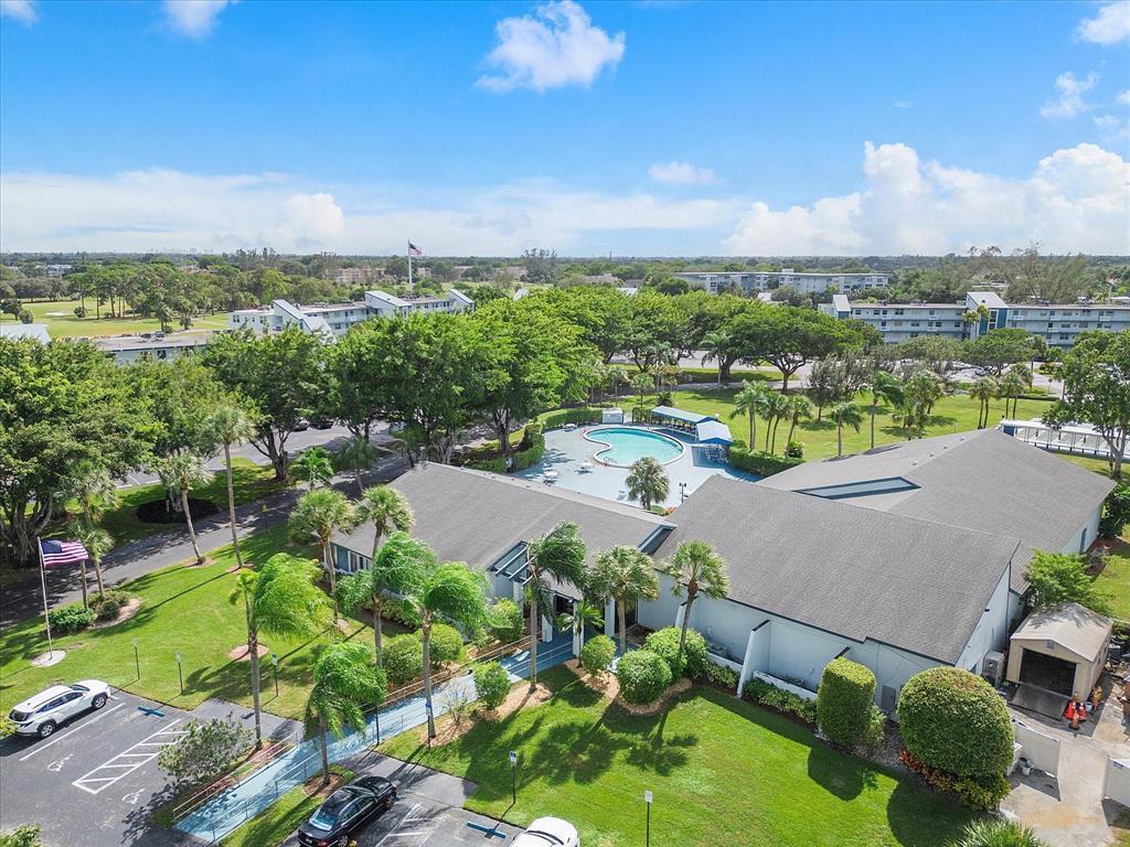 PALM SPRINGS #2 CONDO - Residential