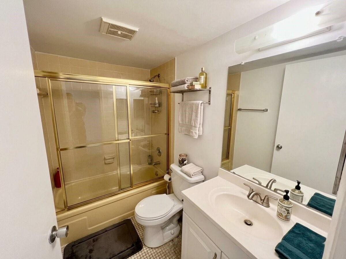 PALM SPRINGS #2 CONDO - Residential