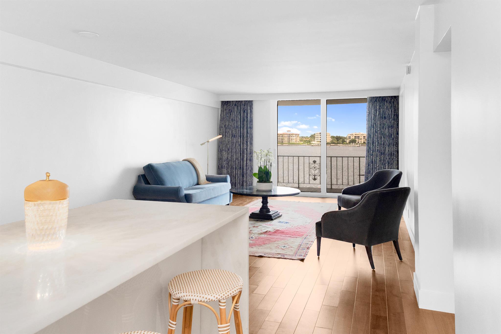 917 N Flagler Drive 409