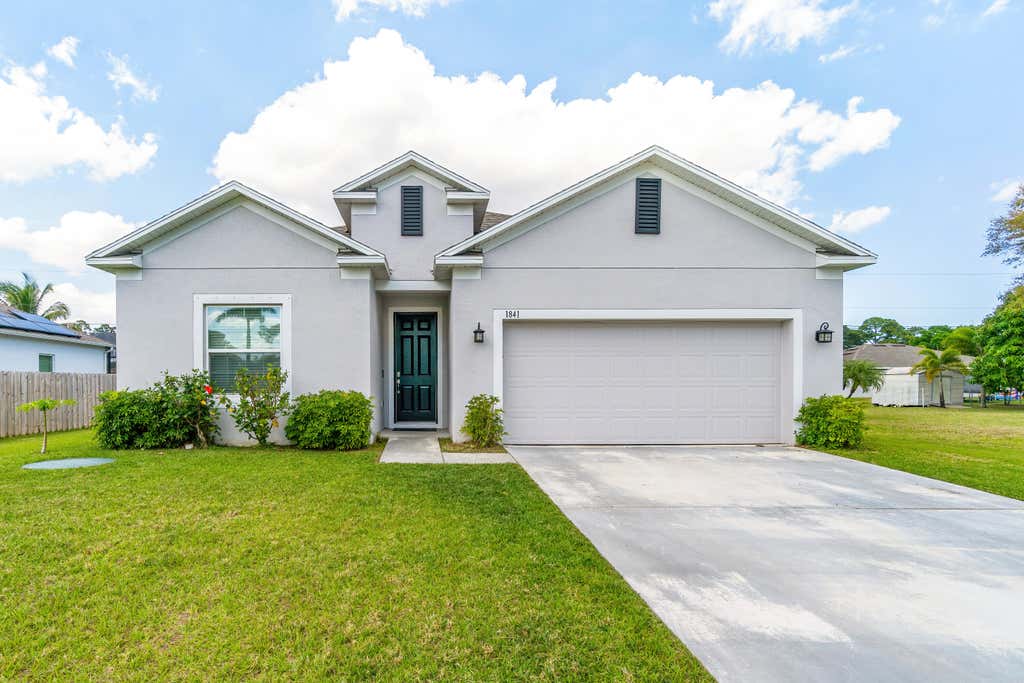 Photo of 1841 SW Clambake Avenue, Port Saint Lucie, FL 34953 (MLS # R10963829)