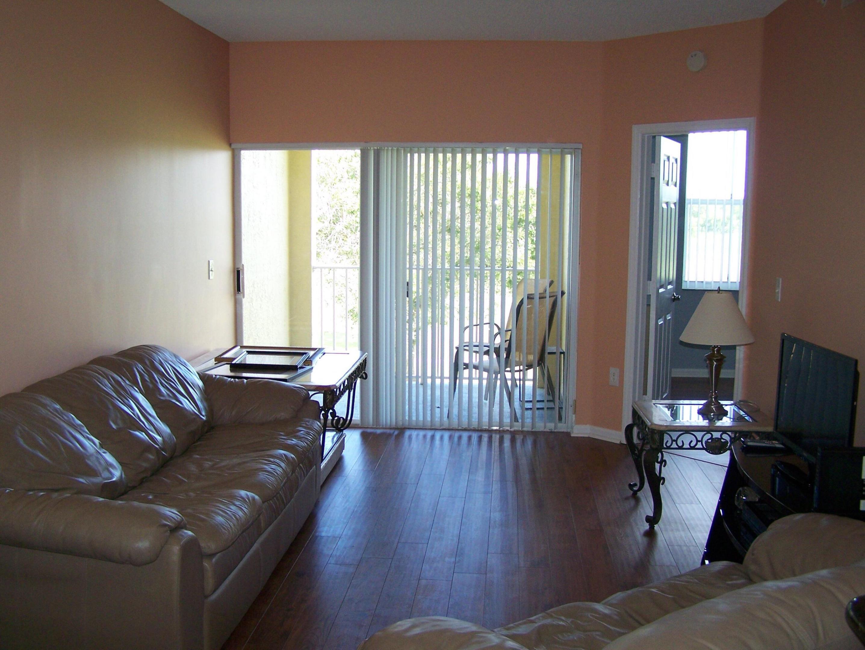 Properties 2080 GREENVIEW SHORES Boulevard 420