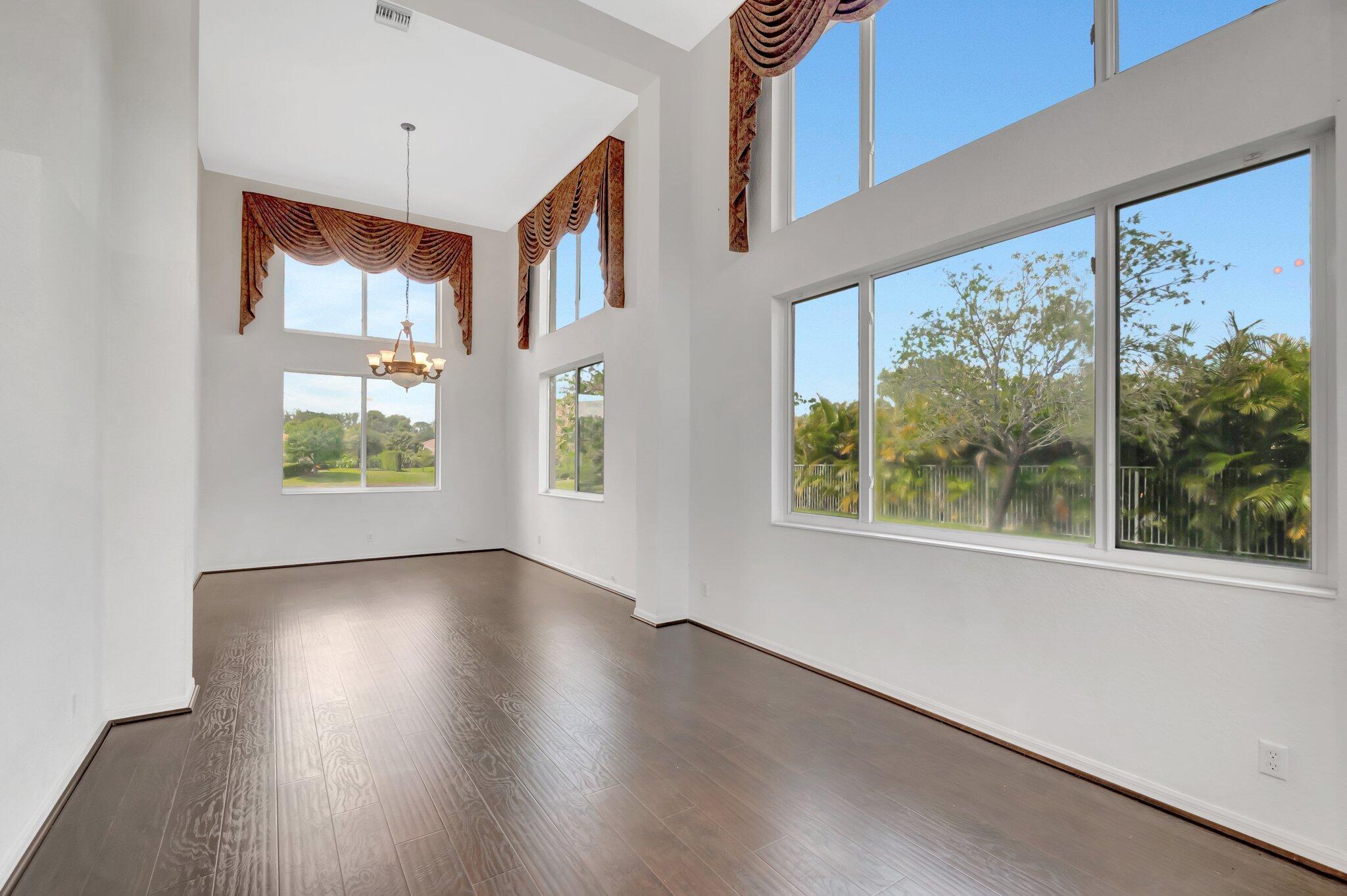 11286 Regatta Lane