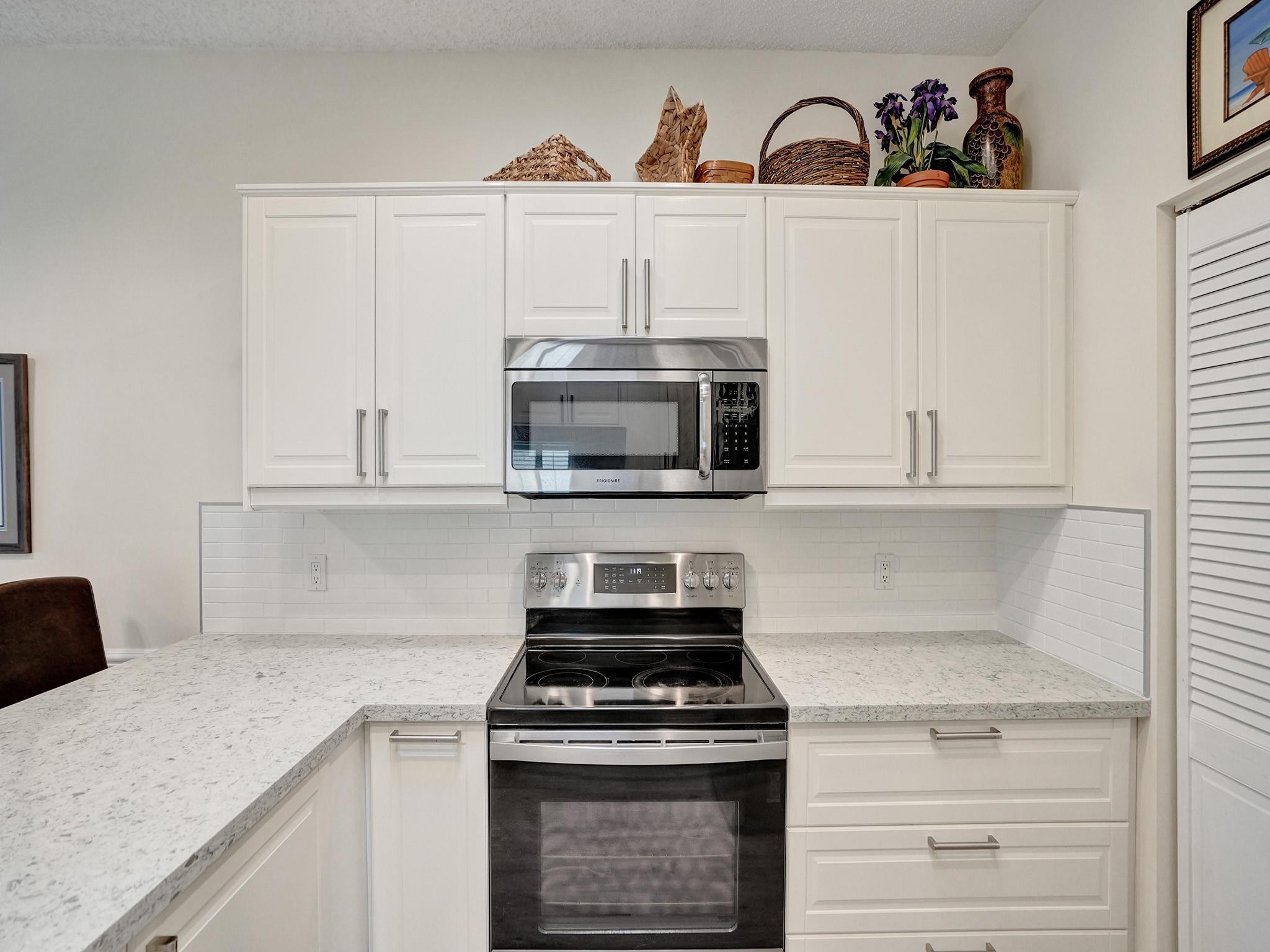 Pine Ridge At Delray Beac - Residential