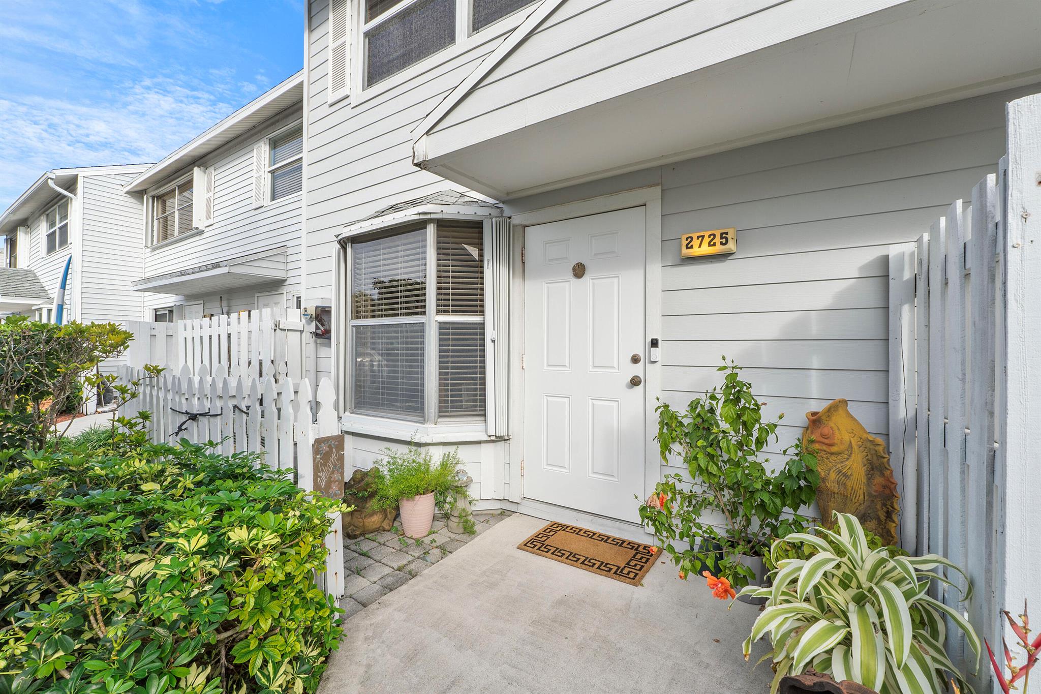 SUN HARBOUR - Residential Lease