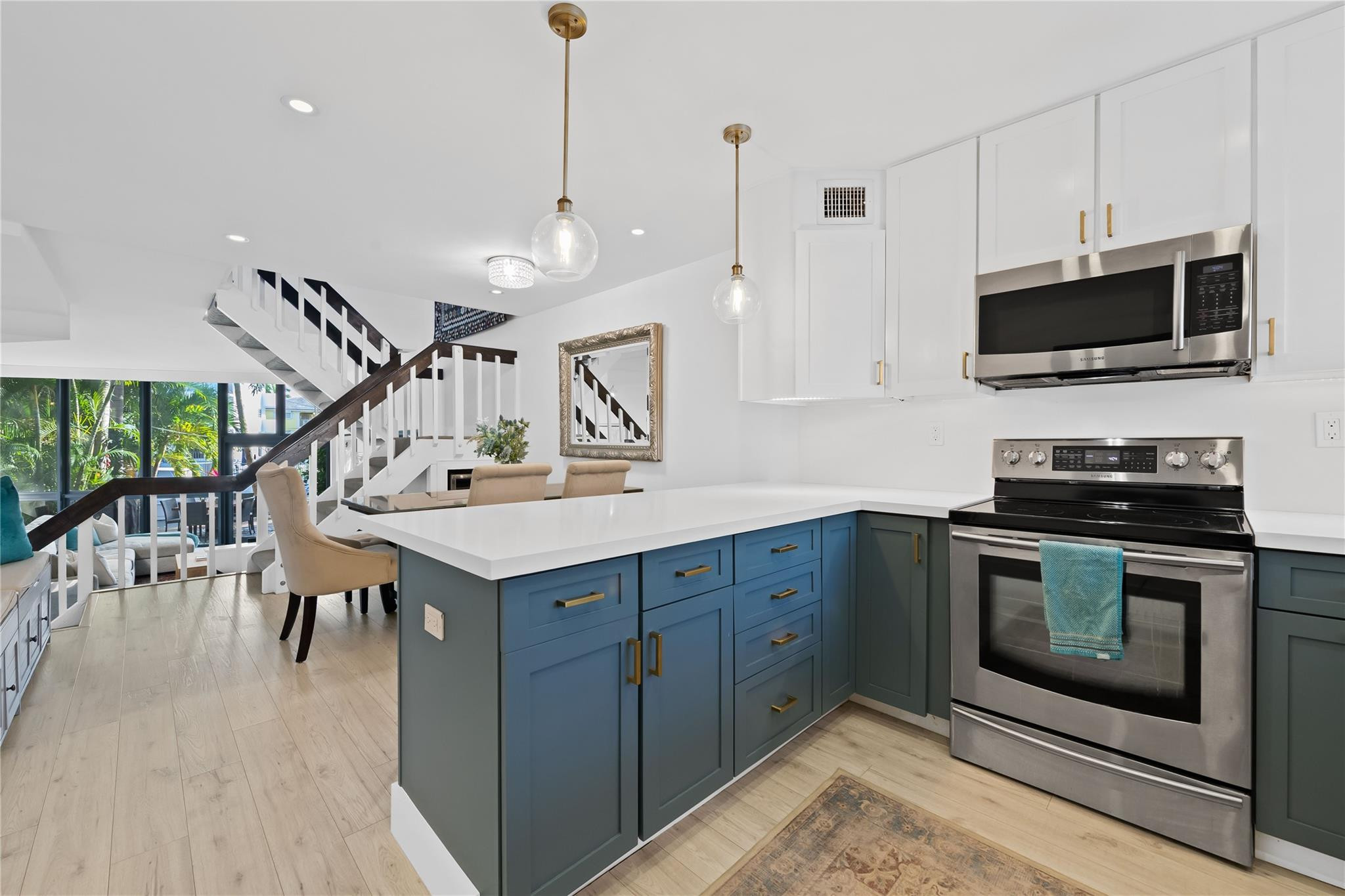 49th Street Twnhs Two Con - Residential Lease