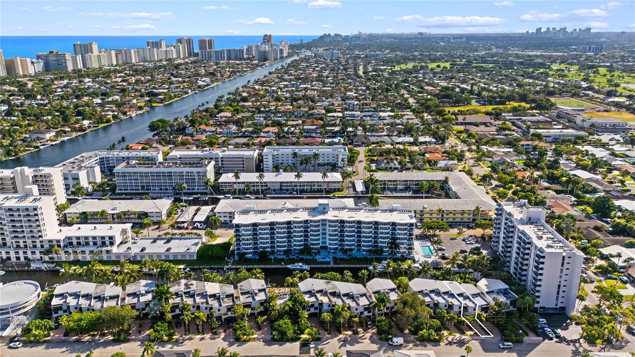 49th Street Twnhs Two Con - Residential Lease