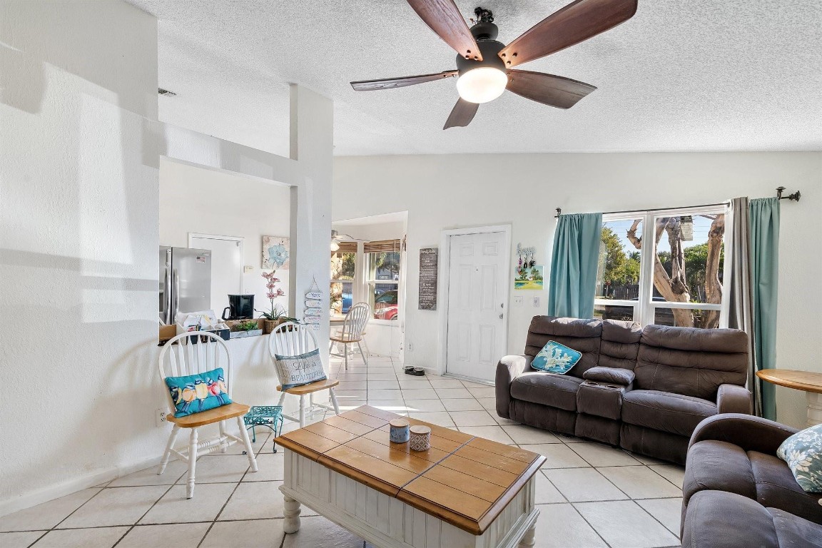 Family Homes 113-15 B - Residential