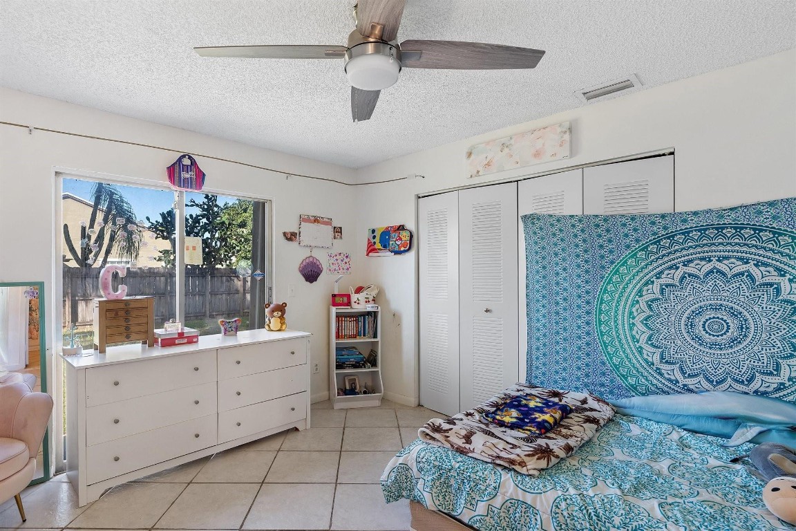 Family Homes 113-15 B - Residential