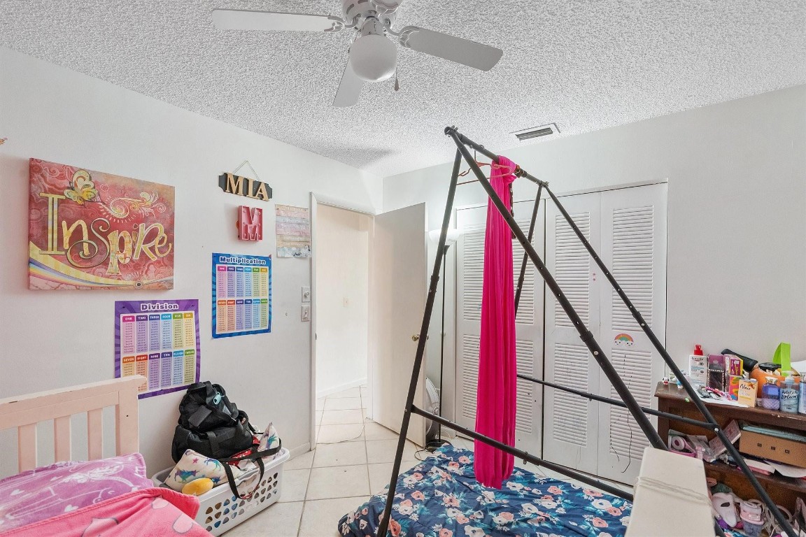 Family Homes 113-15 B - Residential