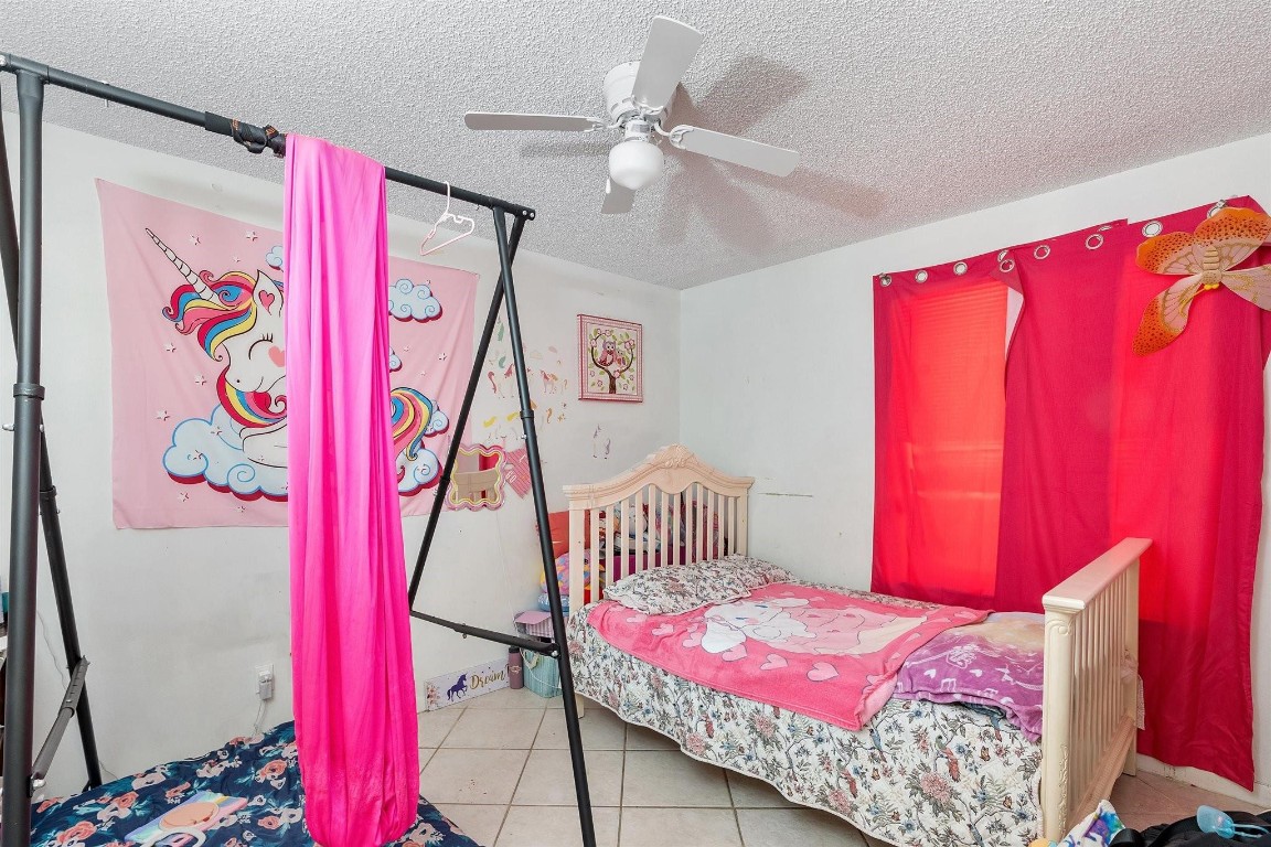 Family Homes 113-15 B - Residential