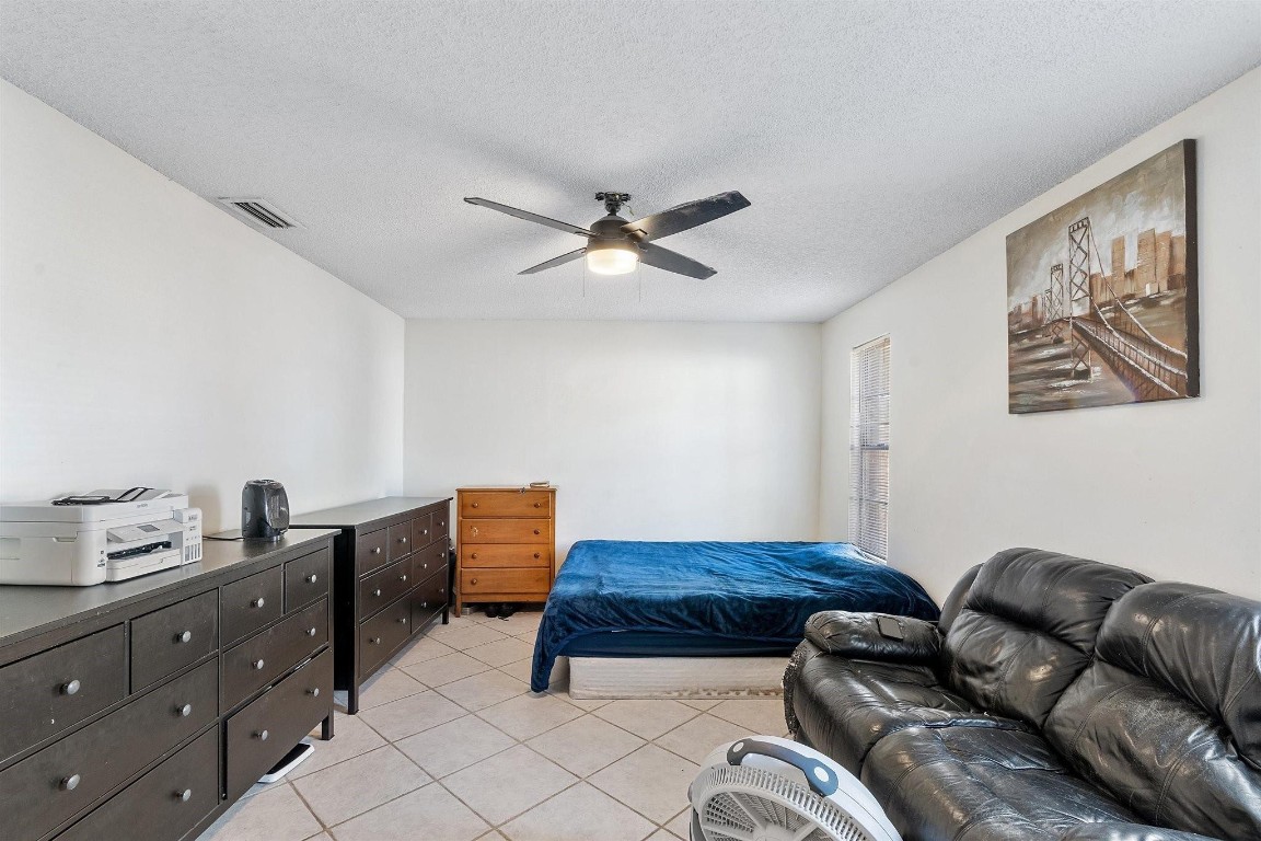 Family Homes 113-15 B - Residential