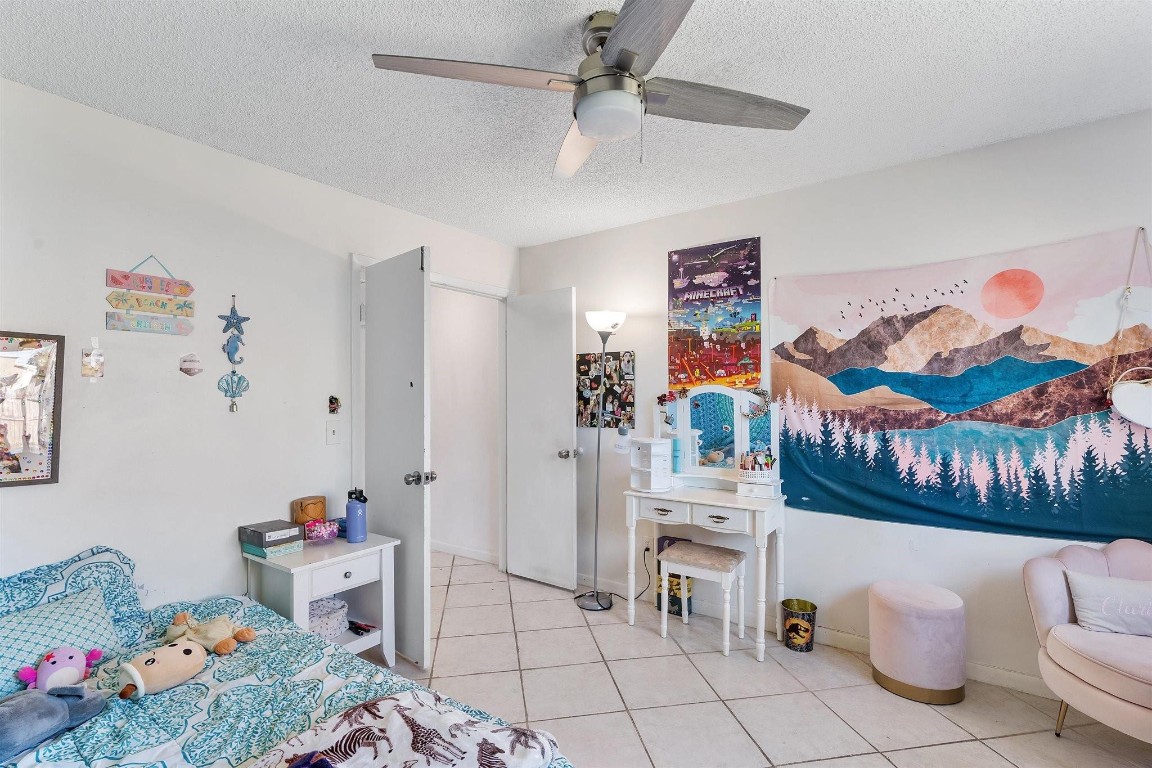 Family Homes 113-15 B - Residential