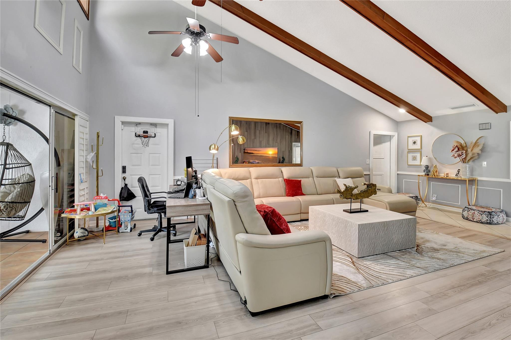 6133 Old Court Road 231