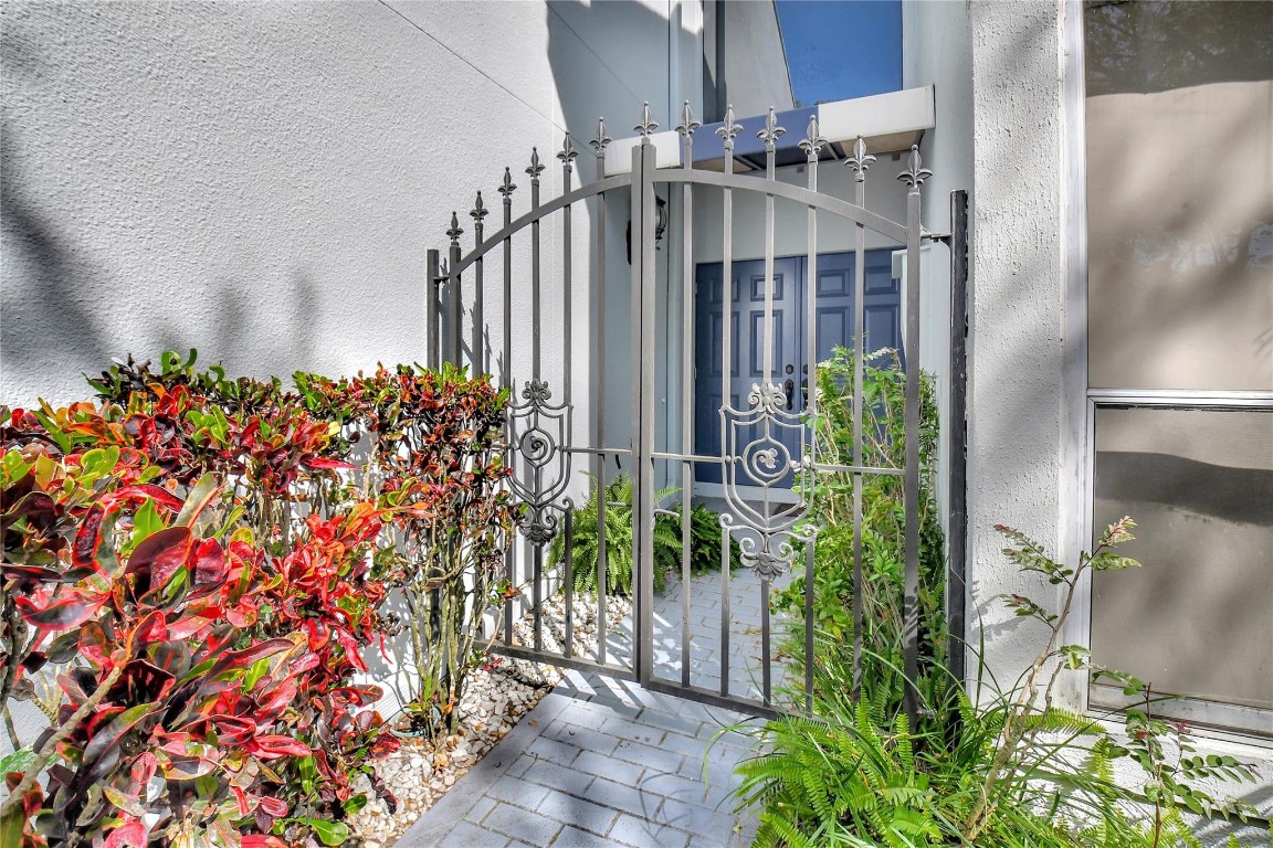 6133 Old Court Road 231