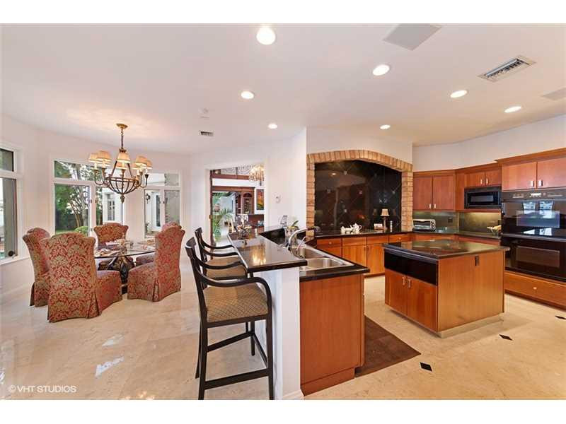 LAS OLAS ISLES - Residential