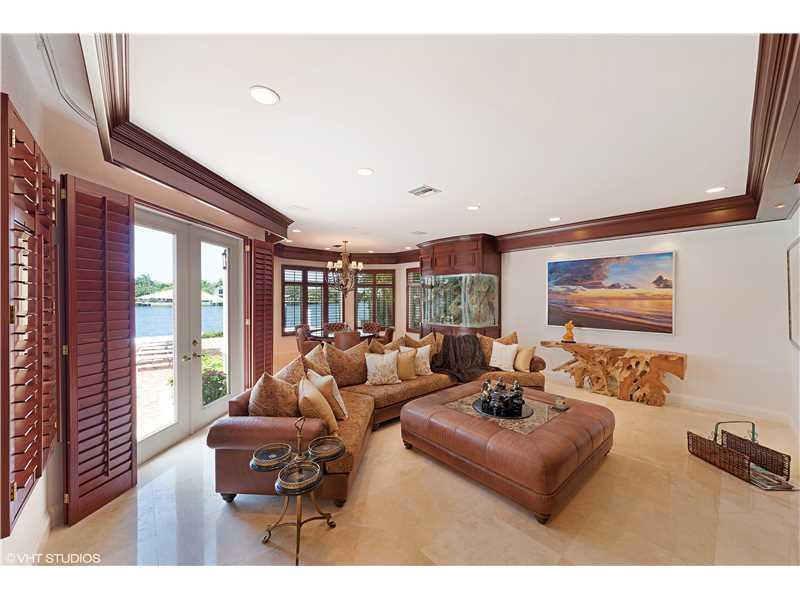 LAS OLAS ISLES - Residential