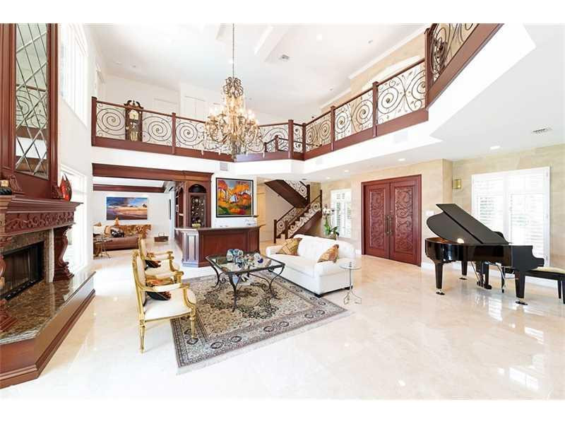 LAS OLAS ISLES - Residential