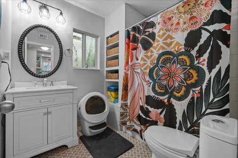 Tiny photo for 1560 NE 32ND Street, Oakland Park, FL 33334 (MLS # B26055341)