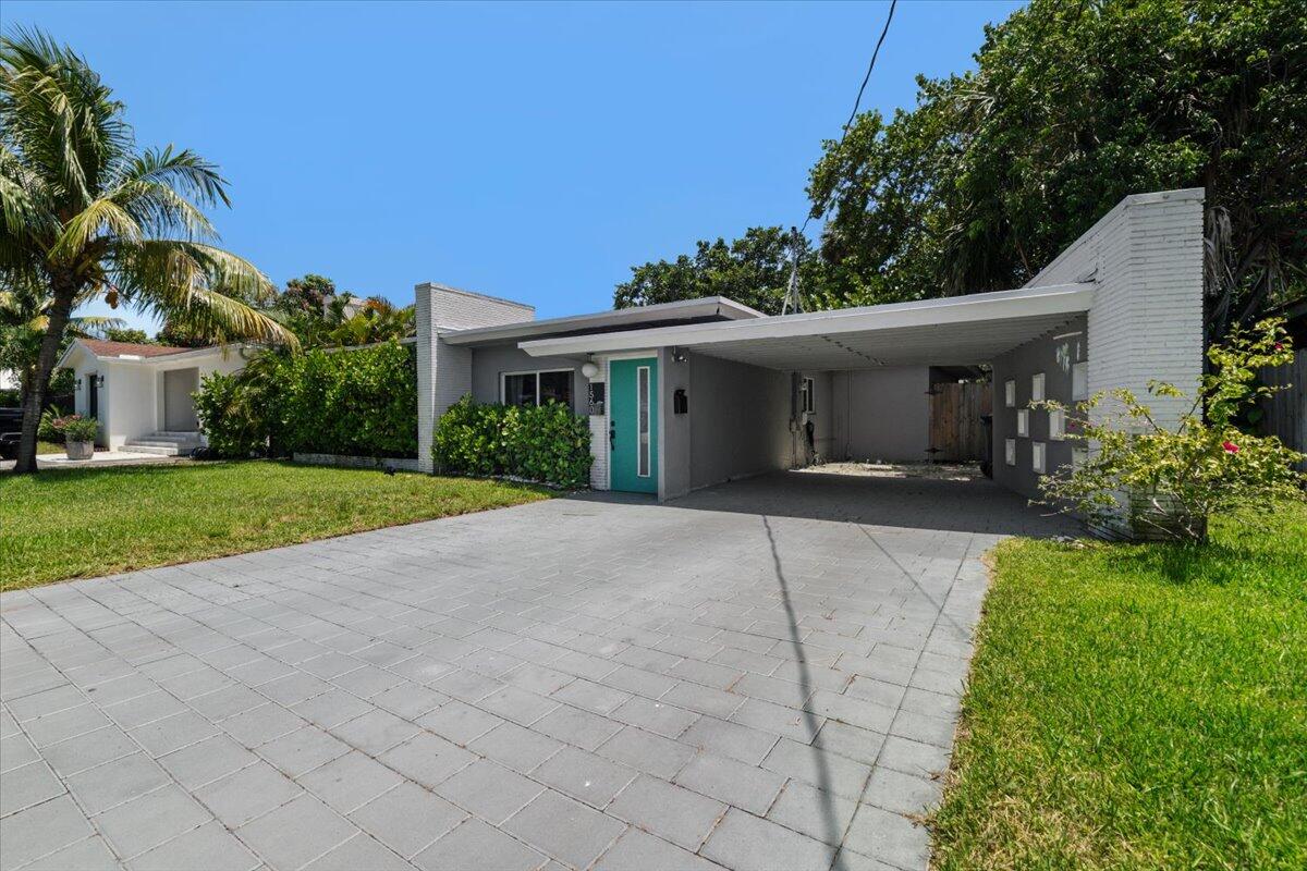1560 NE 32ND Street