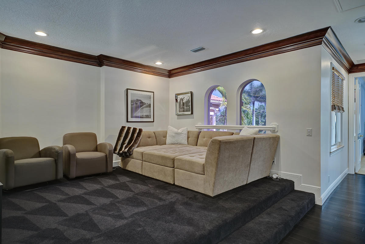 Windsor Bay - Residential