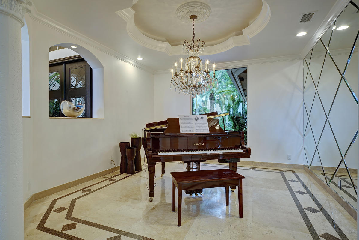 Windsor Bay - Residential