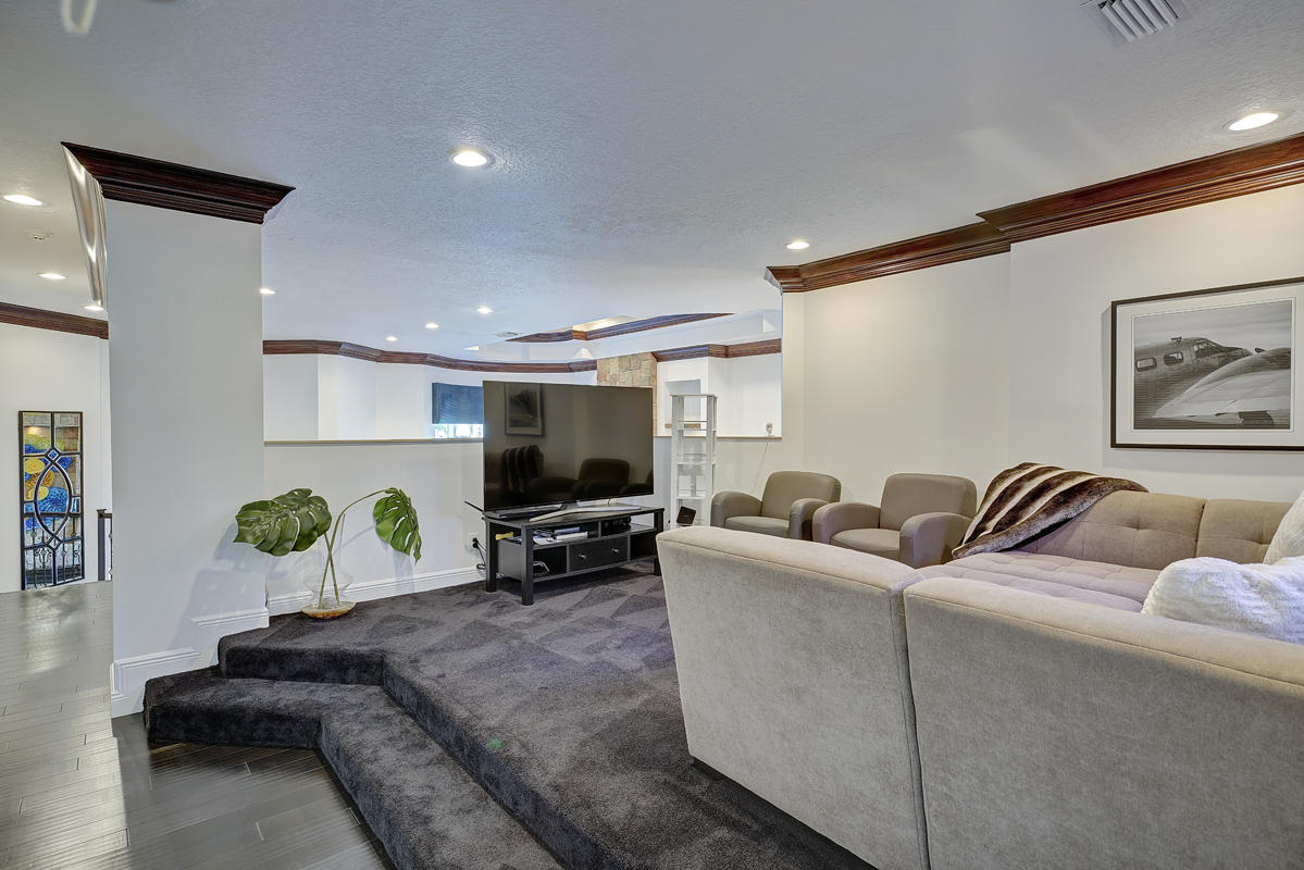 Windsor Bay - Residential