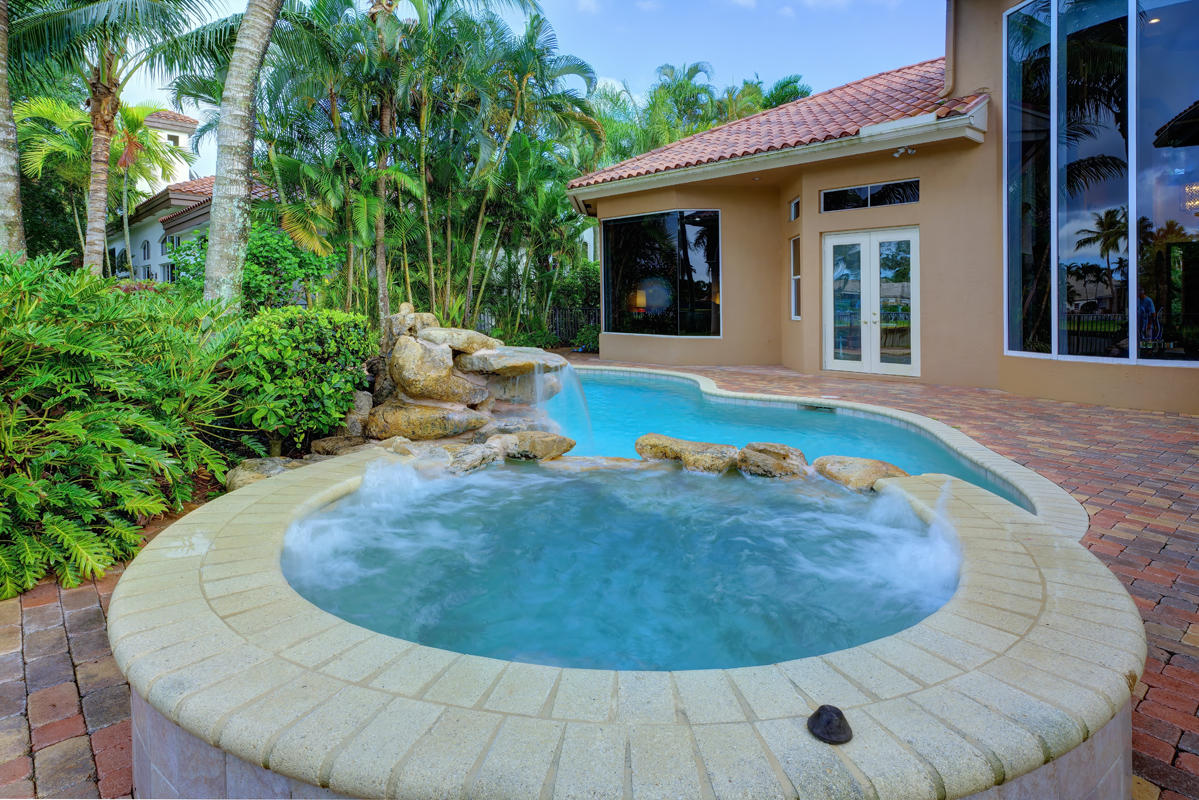 Windsor Bay - Residential