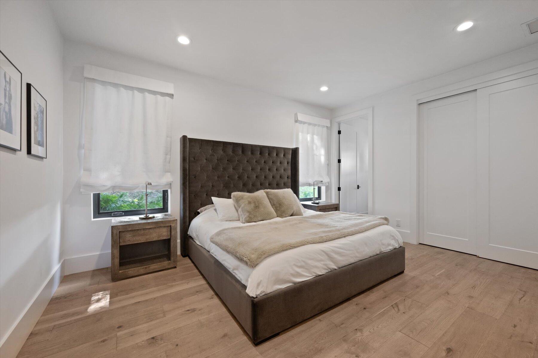 BENT CYPRESS - Residential