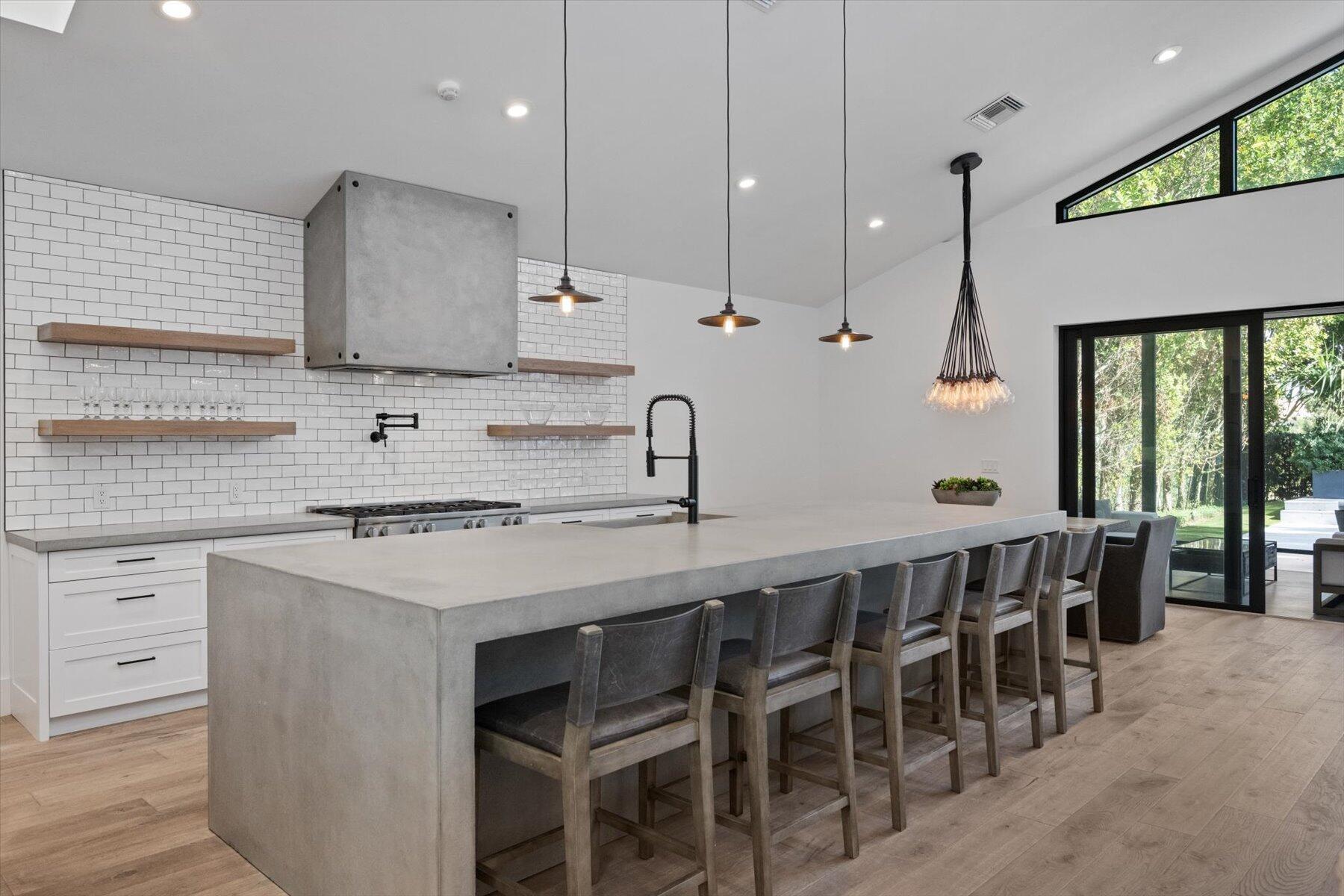 BENT CYPRESS - Residential