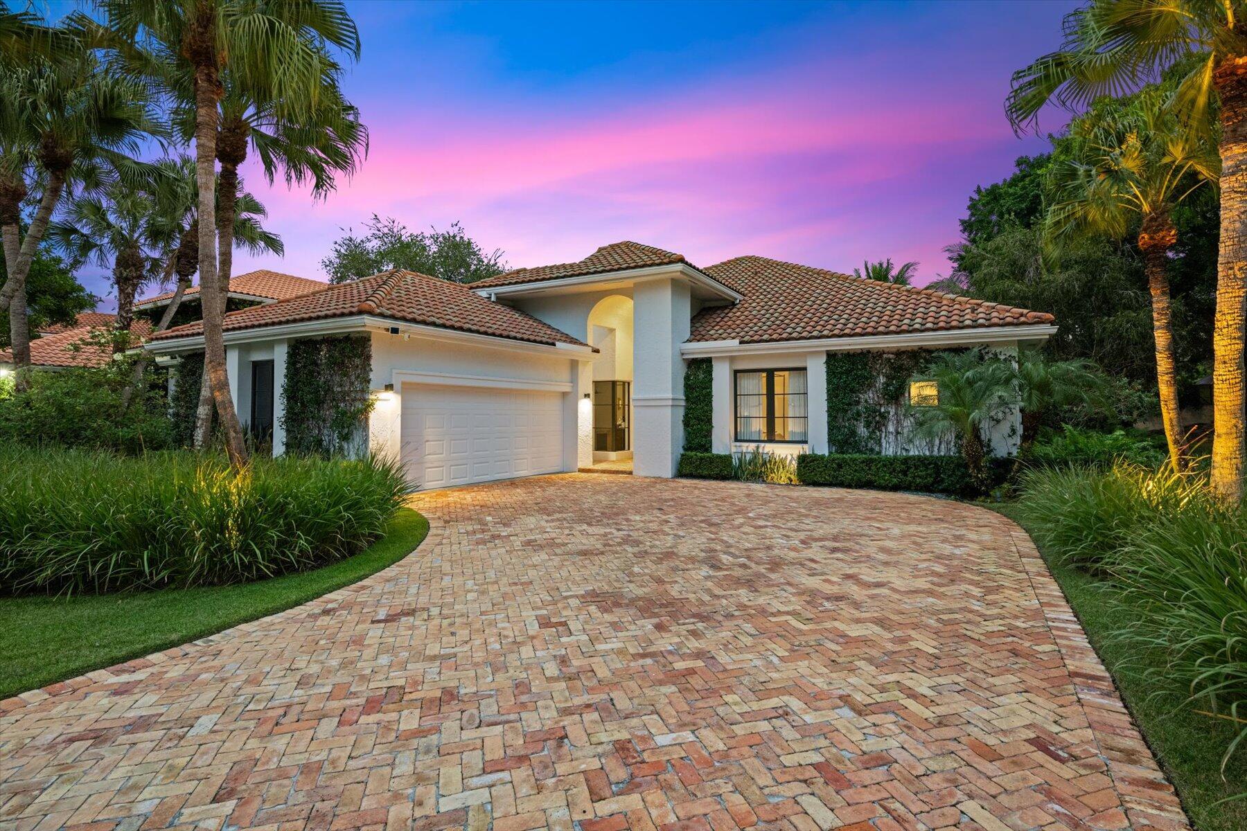 BENT CYPRESS - Residential