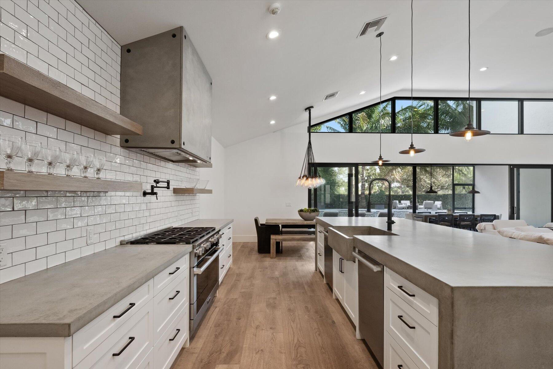 BENT CYPRESS - Residential