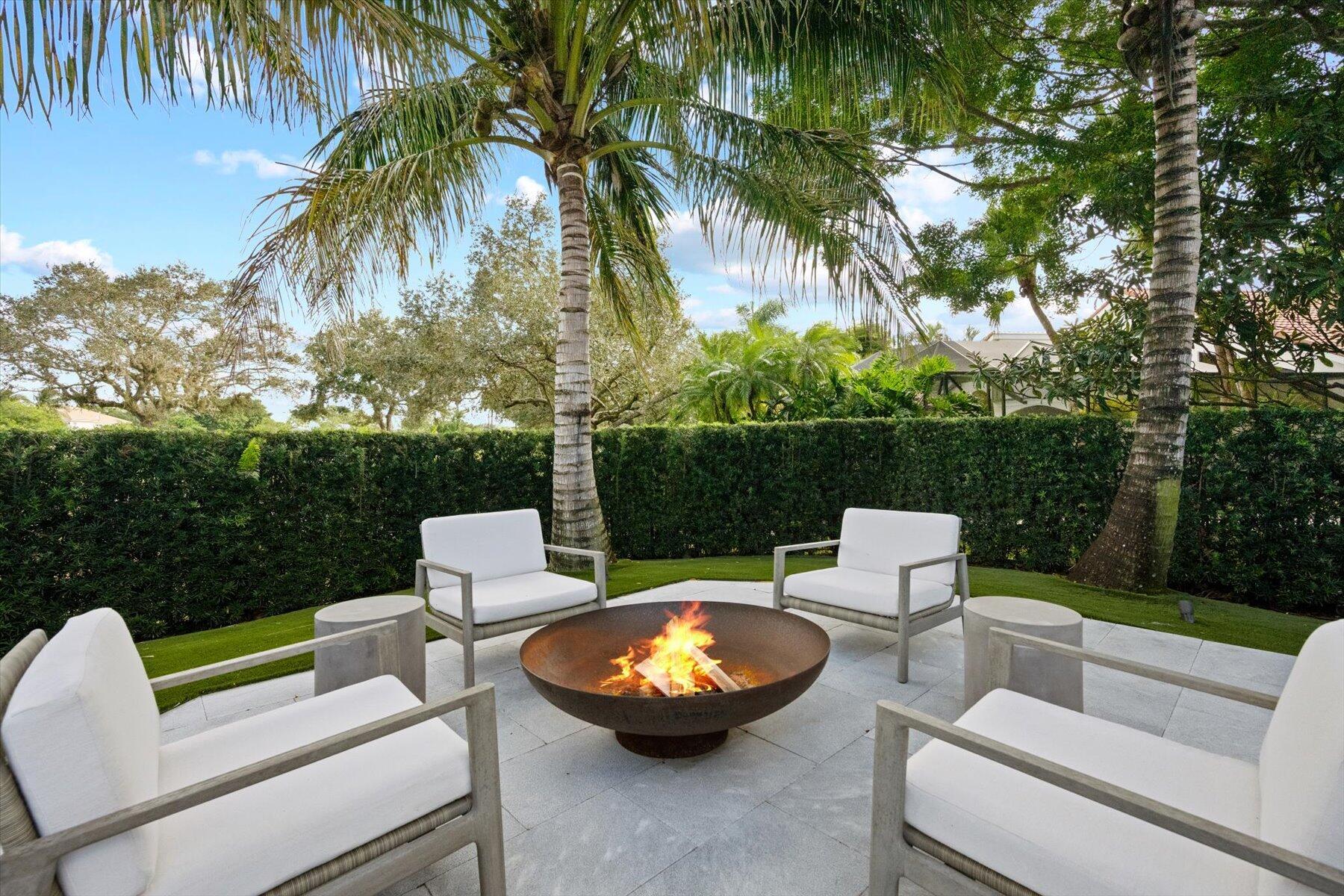 BENT CYPRESS - Residential