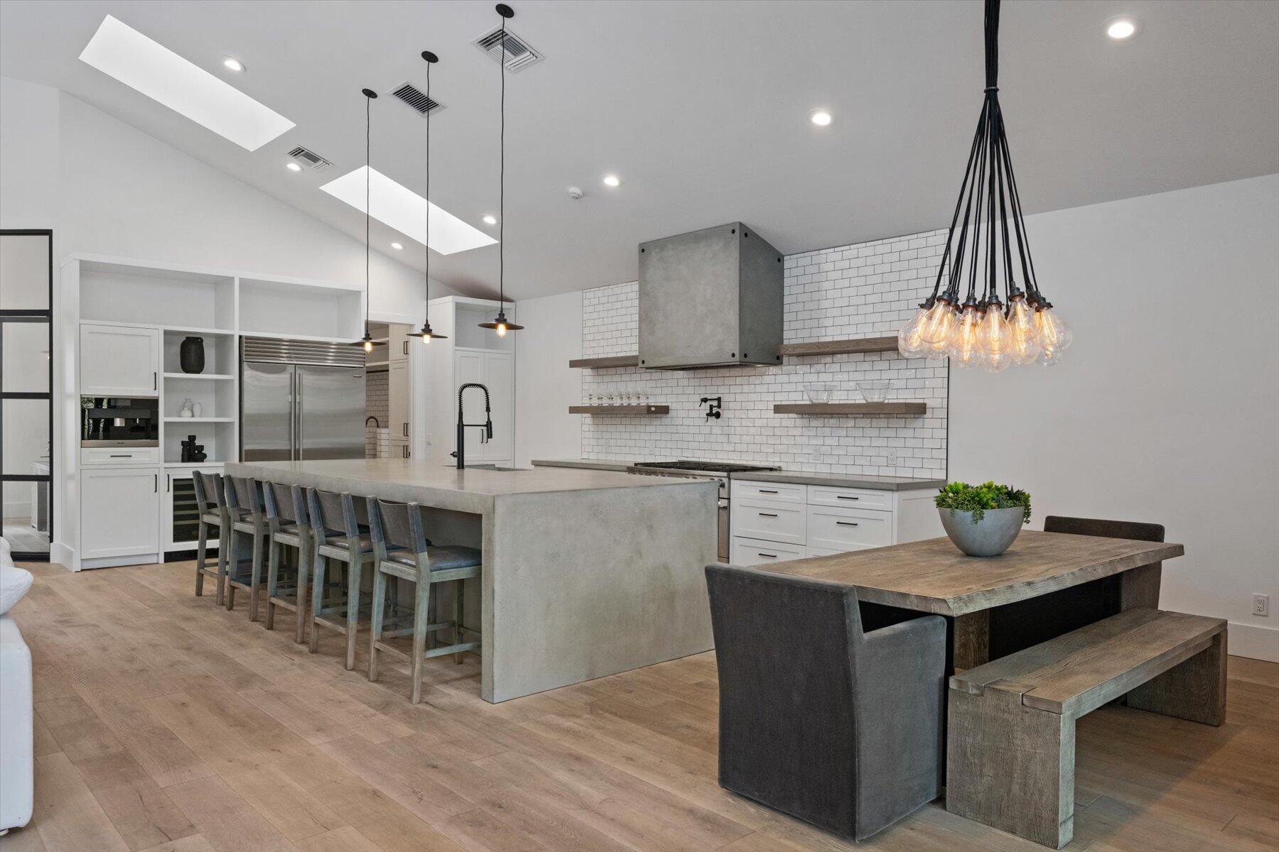 BENT CYPRESS - Residential