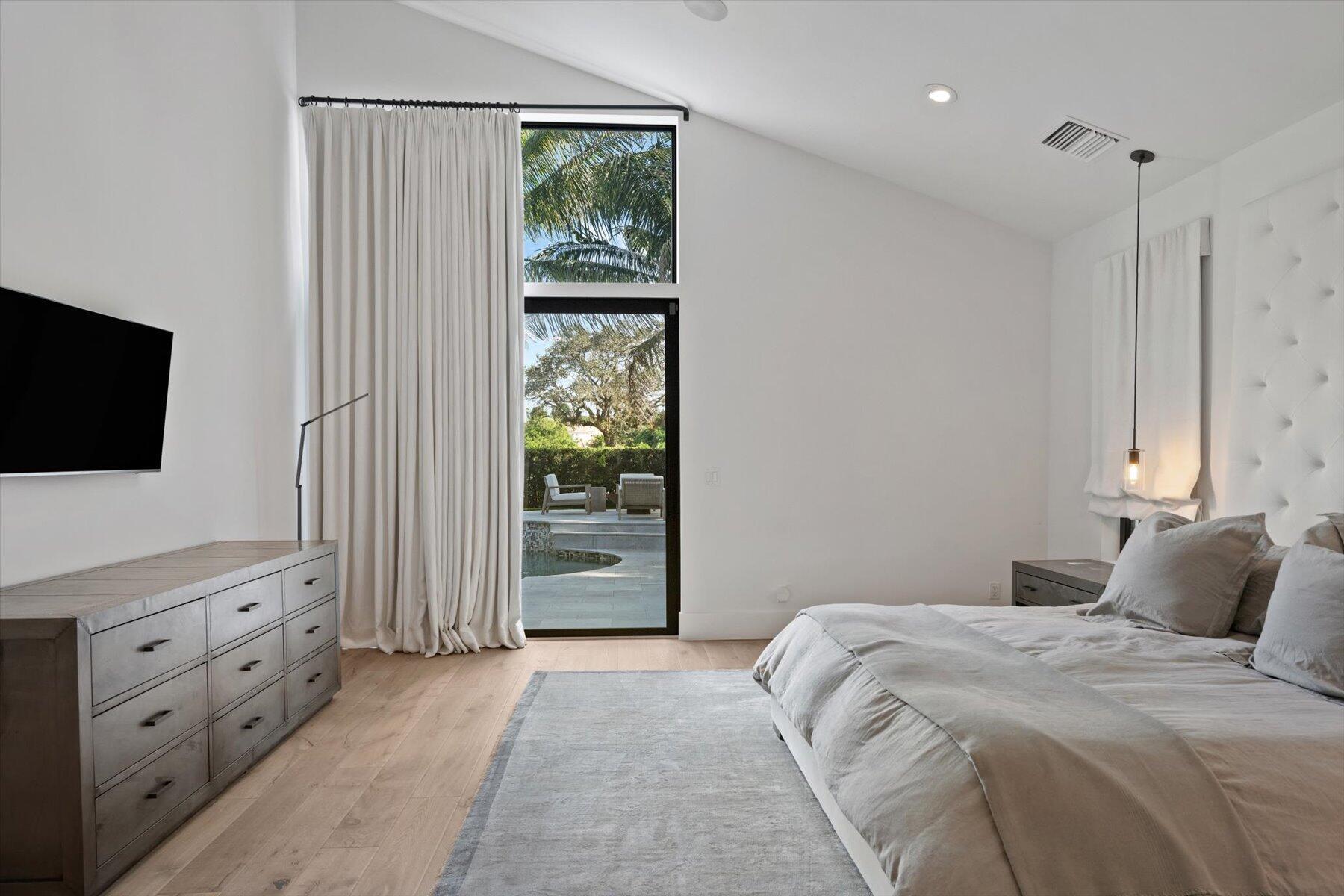 BENT CYPRESS - Residential