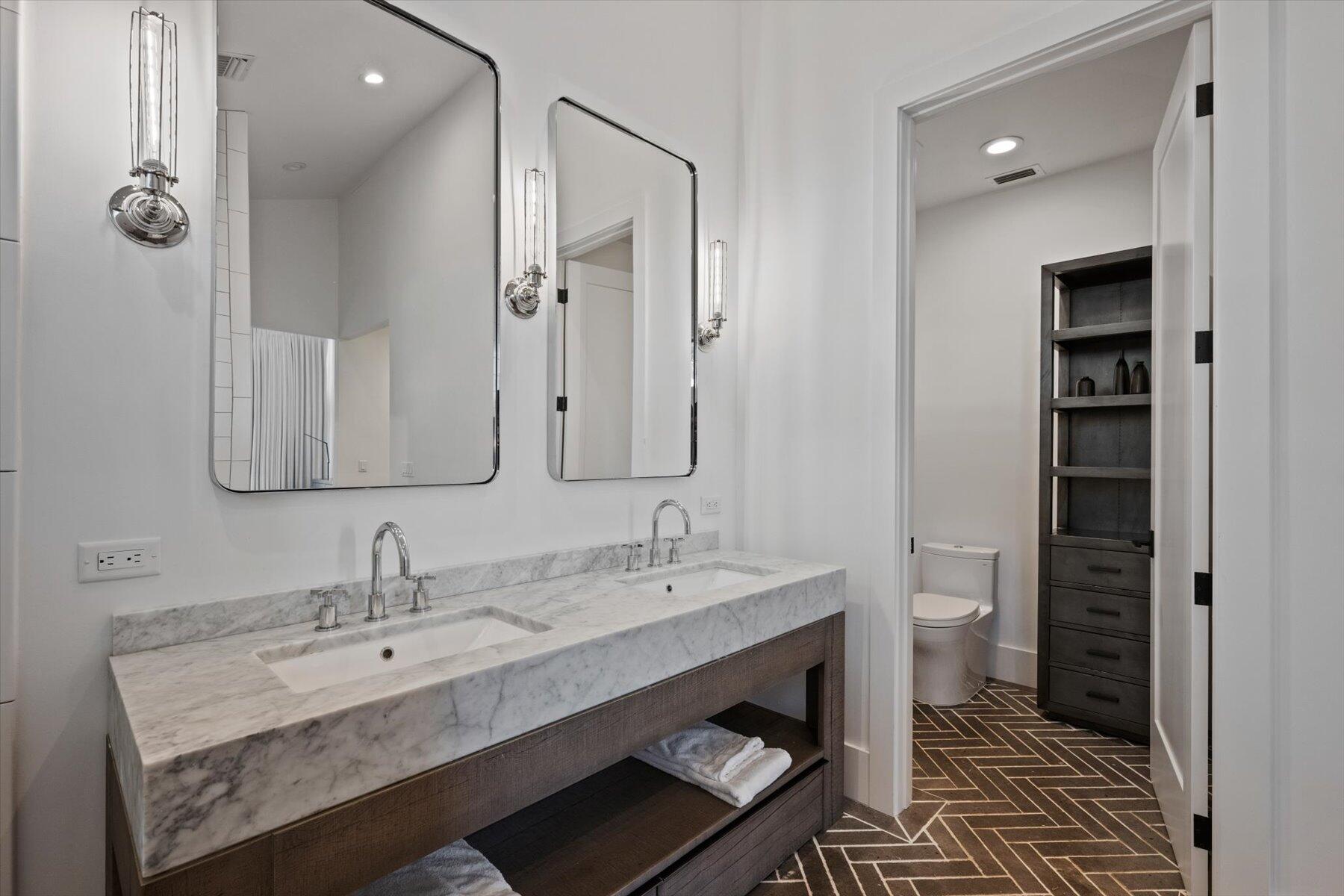 BENT CYPRESS - Residential