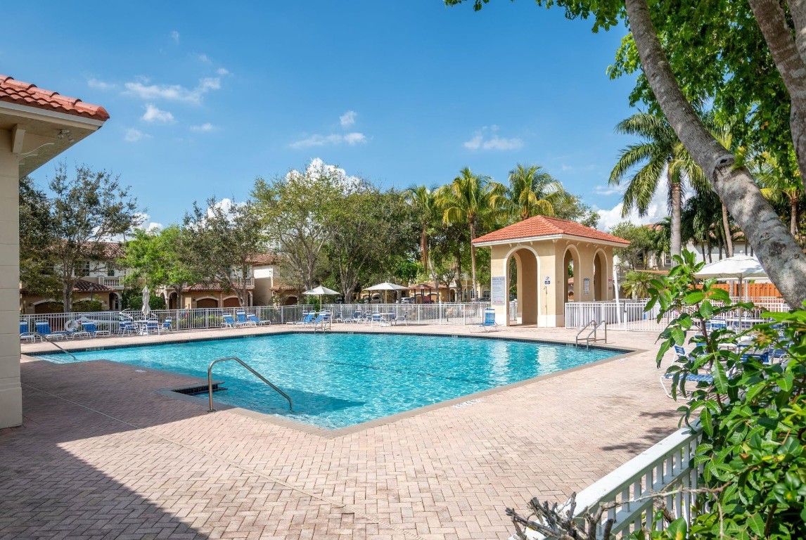 Santorini - Residential