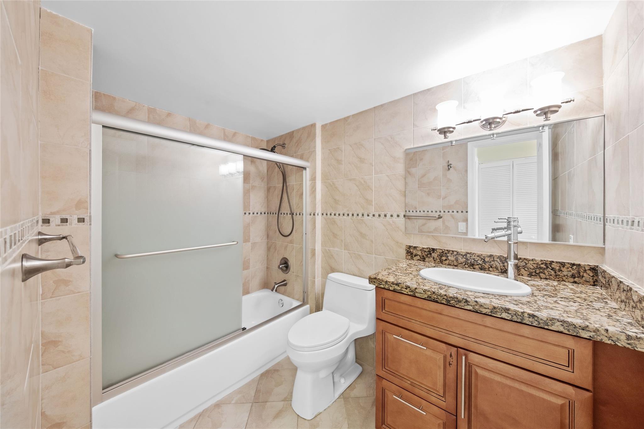 Plaza Towers South Condo - Residential