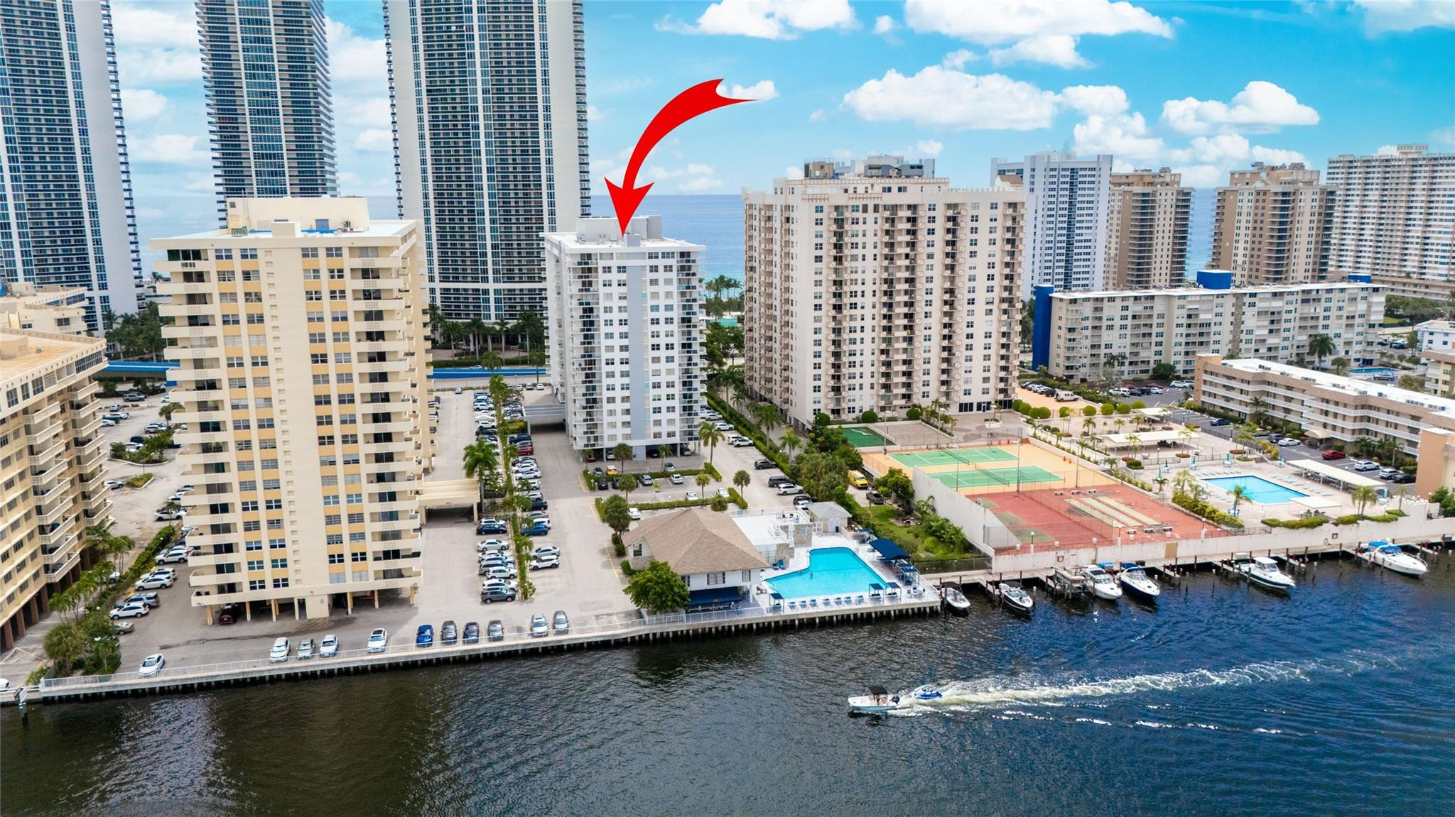 Plaza Towers South Condo - Residential