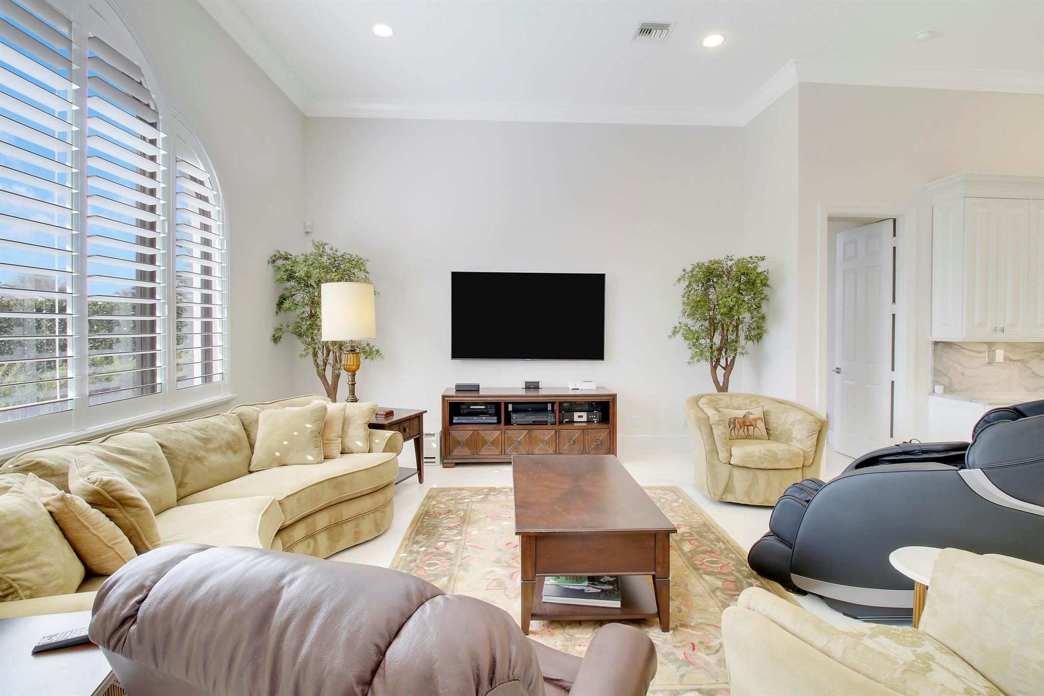 WELLINGTON AERO CLUB OF T - Residential