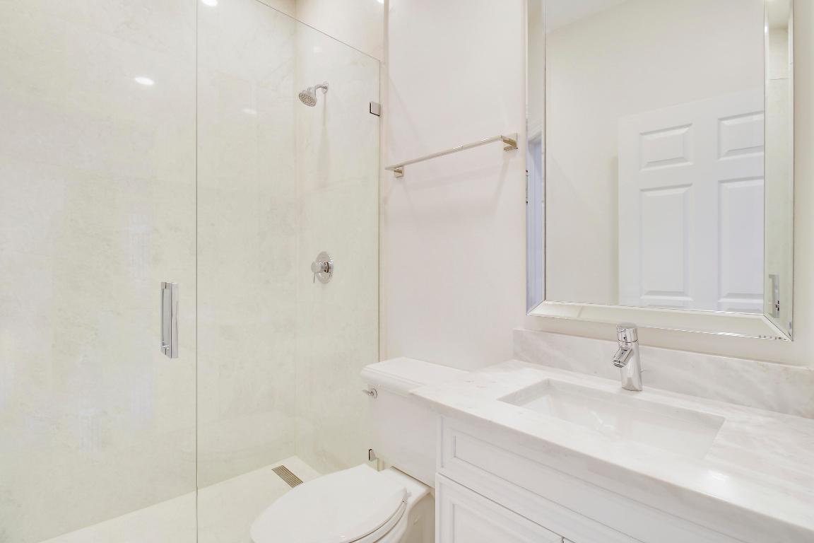 WELLINGTON AERO CLUB OF THE LANDINGS AT WELLINGTON - Residential