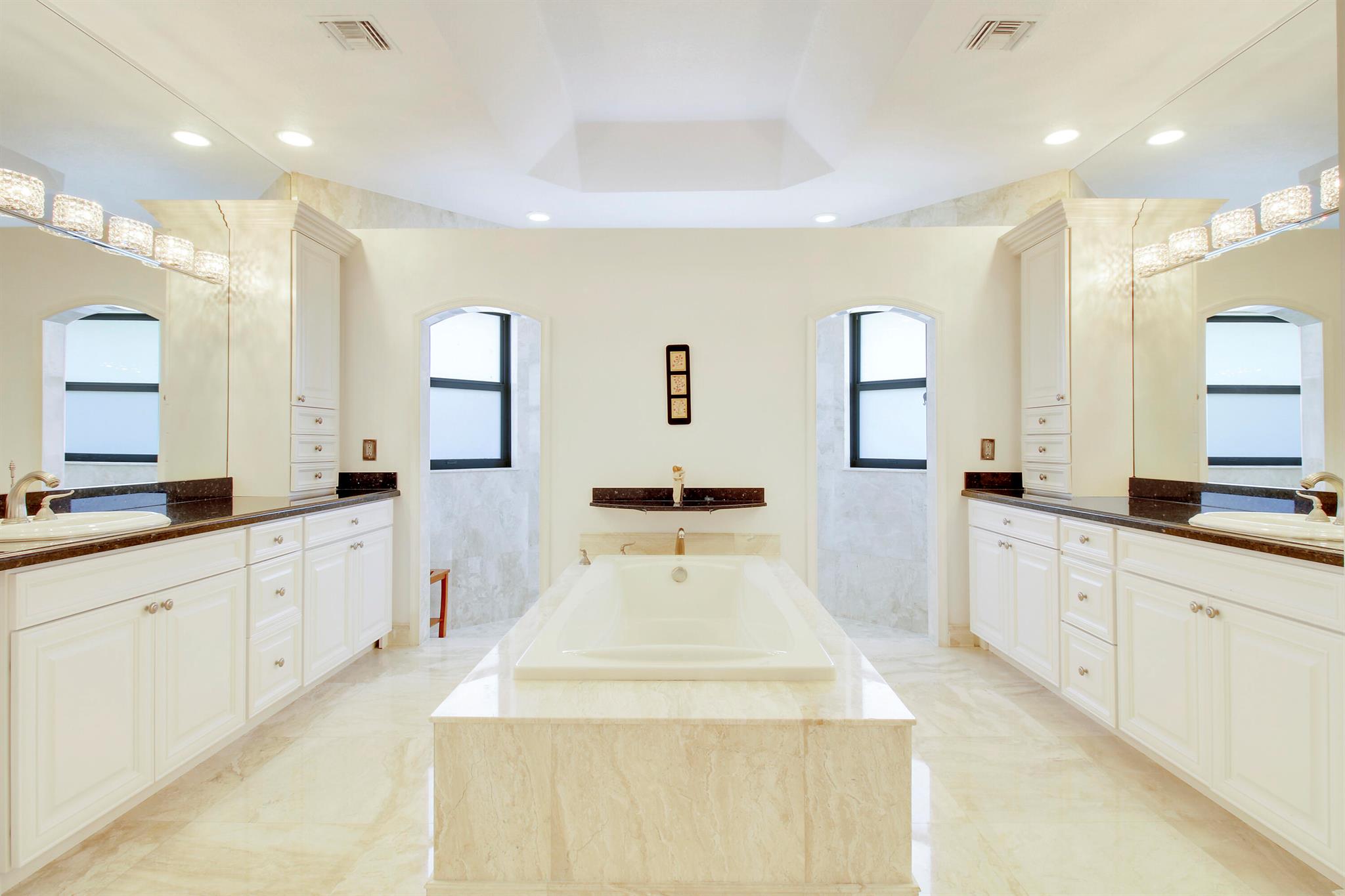 WELLINGTON AERO CLUB OF T - Residential