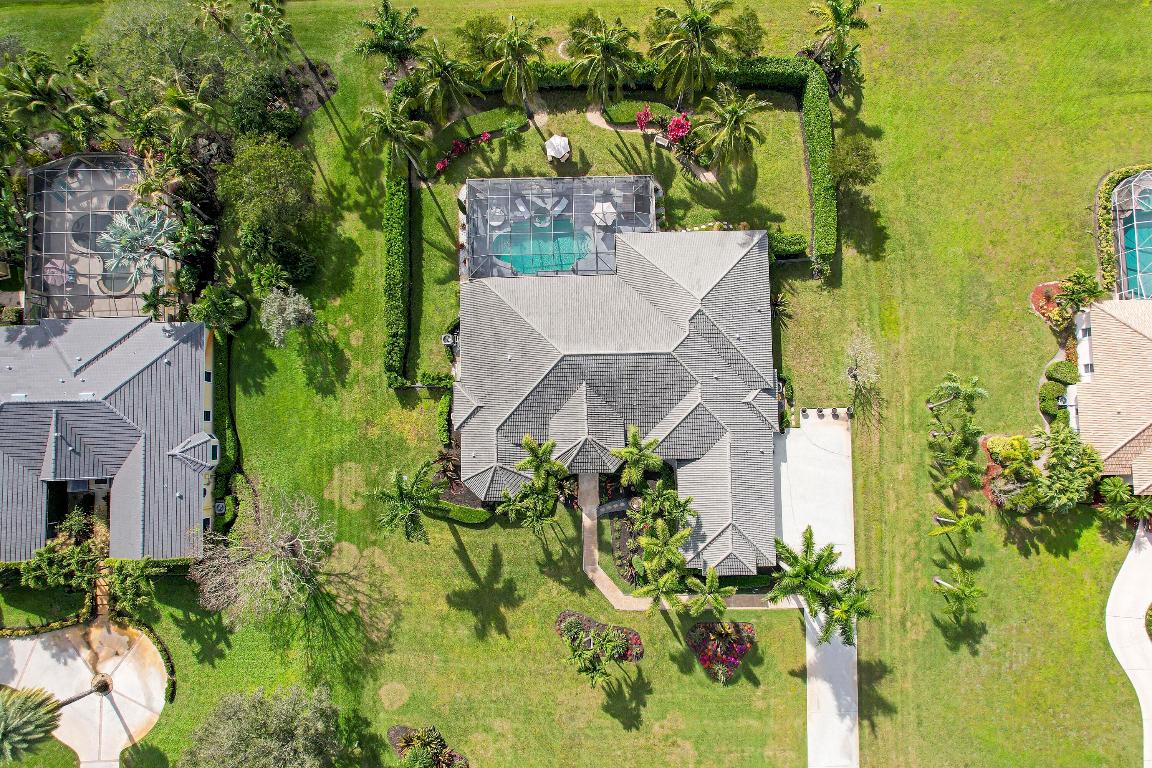 WELLINGTON AERO CLUB OF THE LANDINGS AT WELLINGTON - Residential