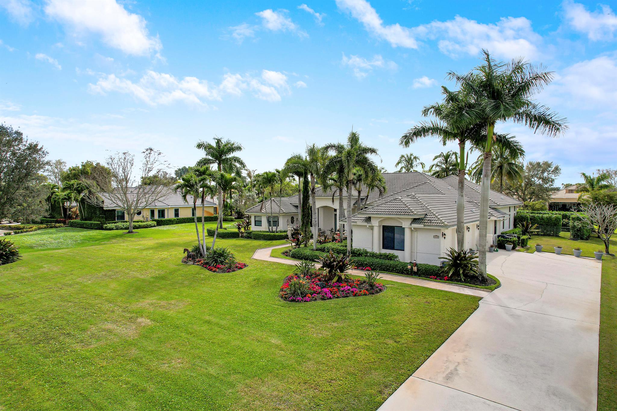 WELLINGTON AERO CLUB OF T - Residential